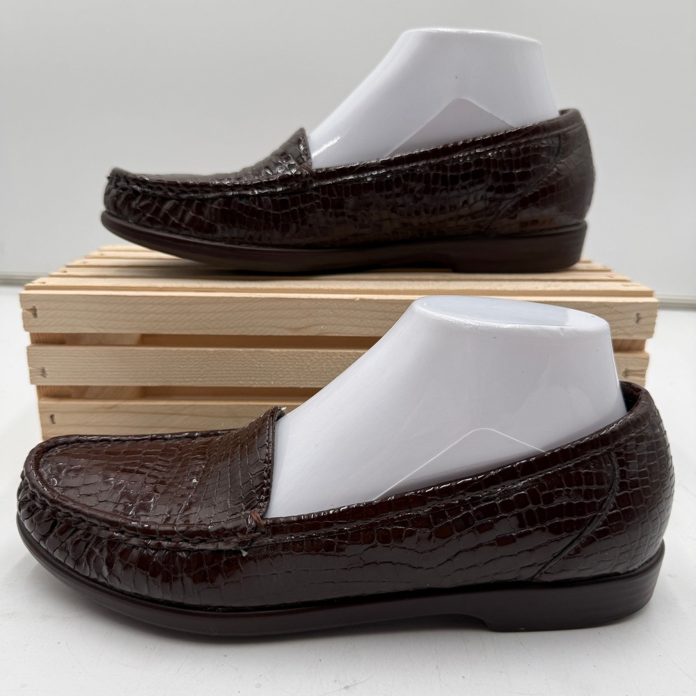 SAS Simplify Loafers Brown Croc Embossed Leather Tripad Comfort Women 8.5